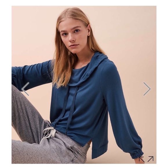 Lou & Grey Tops - New Lou & Grey Signaturesoft drawstring top